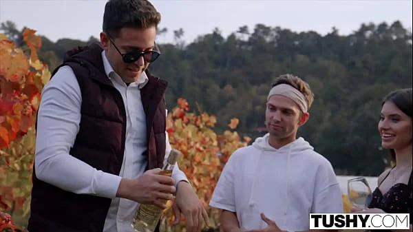 TUSHY Stunning Stefany accepts sexy DP offer on holiday