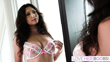 Matchless dream girl's babe video