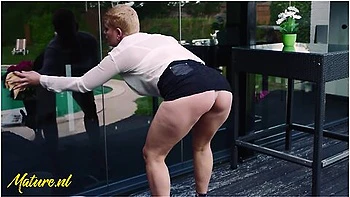 Horny Milf Valentina Babe Loves A Cock Up Her Ass