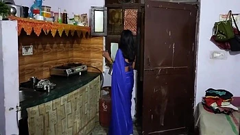 Lahore Pakistani Hindu 18 Yr Old Teen 18+ Wet Pussy Cant Handle My Dick Hard Orgasm & Moaning Desi Indian Bhabhi