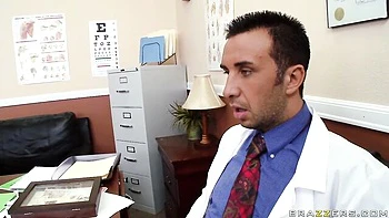 Stunner Aurora Jolie's milf movie