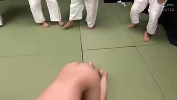 889-wguuhy-ouhsgy-poo-dvd