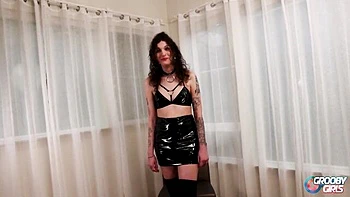 Everly's debut video