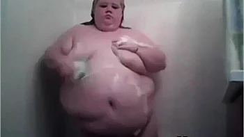 BBW Masturbates In The Shower: Amateur, Pornhub  Masturbation Porn