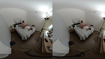 Lady Dee Behind The Scenes VR Part Two – Sexy Slut Screams