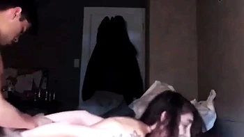 Svenska Par Har Anal Sex och Avslutar Det Med Creampie