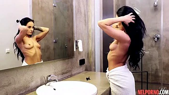 The brunette spread her leg: Blowjob, Doggy  Cowgirl Porn