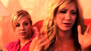 College Amateur Girls Throw Group Sex Party