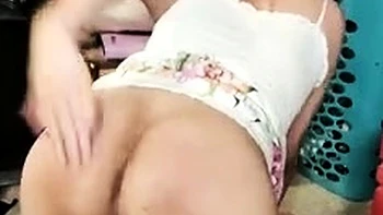 Solo Ass Spanking Of Pixinun