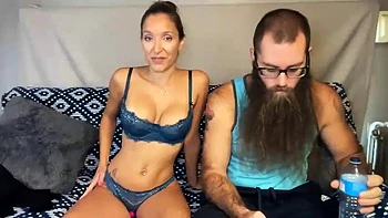 Beautythebeard chaturbate: Blowjob, Amateur  Handjob Porn