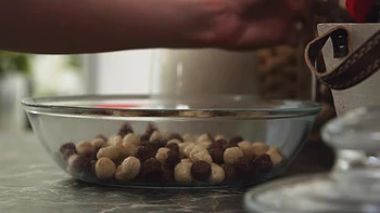 I'm so Horny - Akira Drago