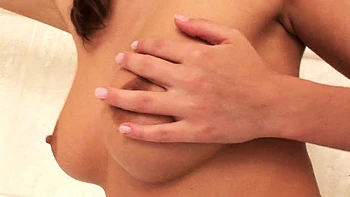 Avril amateur teen naked babe full movies