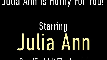 Julia Ann Live - tits trailer