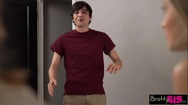 BrattySis - Stepsis Says I would rather fuck a leprechaun! S22:E1