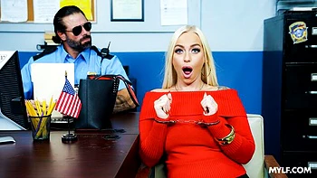 Modest Elana Bunnz at blowjob trailer