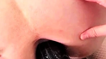 Close up ass creaming