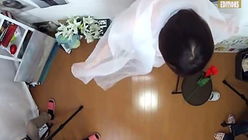 Slender Mature Lady Who Volunteered As A Nude Model - 2