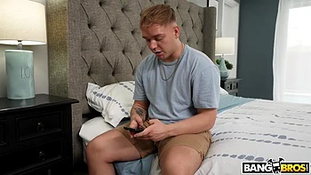 Stepmom Gives a Helping Hand