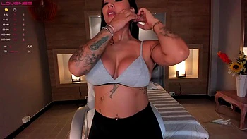 Alexa: Big Tits, Big Ass  Solo Porn