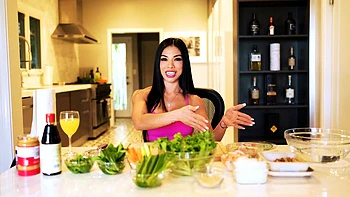 Chubby Brunette Big Boobs Dildo Masturbation