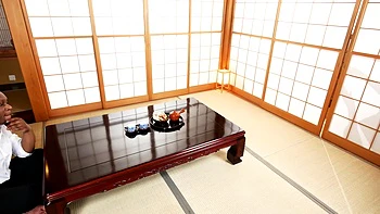 Kyoko Makise Japanese Style Intercourse Service By The Landlady