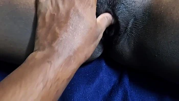 Tamil College Girl Pussy Show( Tamil Ponnu Pundai)