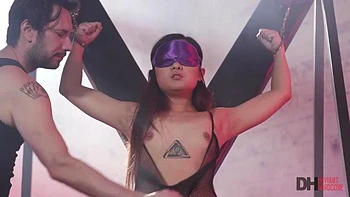 Tiny asian fucks: Blowjob, Missonary  Xnxx Porn