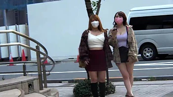 0011468_デカ乳 ガニ股騎乗位 グラマーなどが含まれている