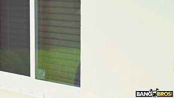 Stretching my Step Sister's Pussy