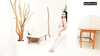 Girlfriend's stretch girls smut