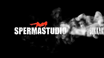 Blonde chick Bailey Bae drives a big cock in hardcore sex