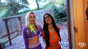 Velma & Daphne Get Creampies Instead Of Candy!