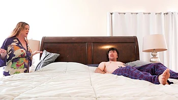 Stepmom Makes Up For Having To Share A Bed By Giving Head