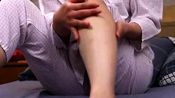 Wild Asian hottie blowjob and hardcore sex