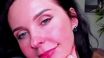 Pretty brunette tease: Amateur, Fansly  Cam Porn