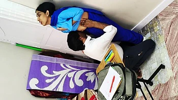 Desi Indian Tight Pussy Fuck In Oyo Gf Bf Xxx, Desi