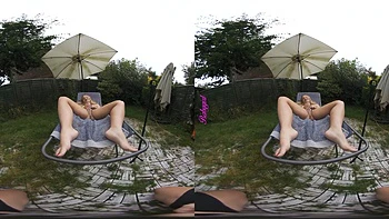 Teasing Frenchie 18.y.o Teen Fingered In Backyard