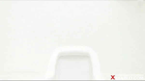 OL制服トイレ放尿　～女の子が一番恥ずかしい放尿シーンをじっくり鑑賞～