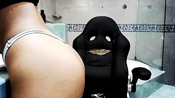 Amateur blondie solo anal masturbation