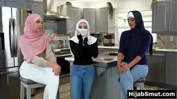 Lucky guy fucks muslim girlfriend & her besties