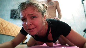 Personal trainer gets a deep personal dicking