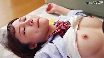 Boyfriend Who Can Only Have Weak Sex... Her Stepfather Is The Exact Opposite, And Her Intense, Cast(s): Momo Misono