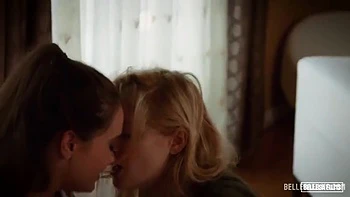 Lesbian Seduction Charlotte Stokely & Gia Paige