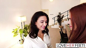 Sirena's foot sex clip