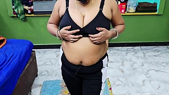 Village Bhabhi In Full Nude Exercise