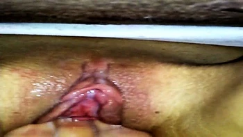 Amador alemão recebe massagem de buceta com dedos