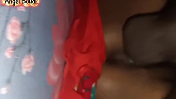 Бенгальская боди дерется на камеру с деваром