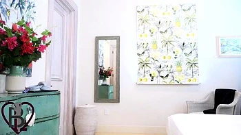 Belle-mère baise son beau-fils avec jouets et solo