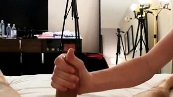 SO MUCH CUM - Handjob Amateur's Surprise