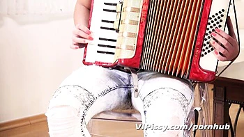 Denis Reed mijando na buceta para VIPissy